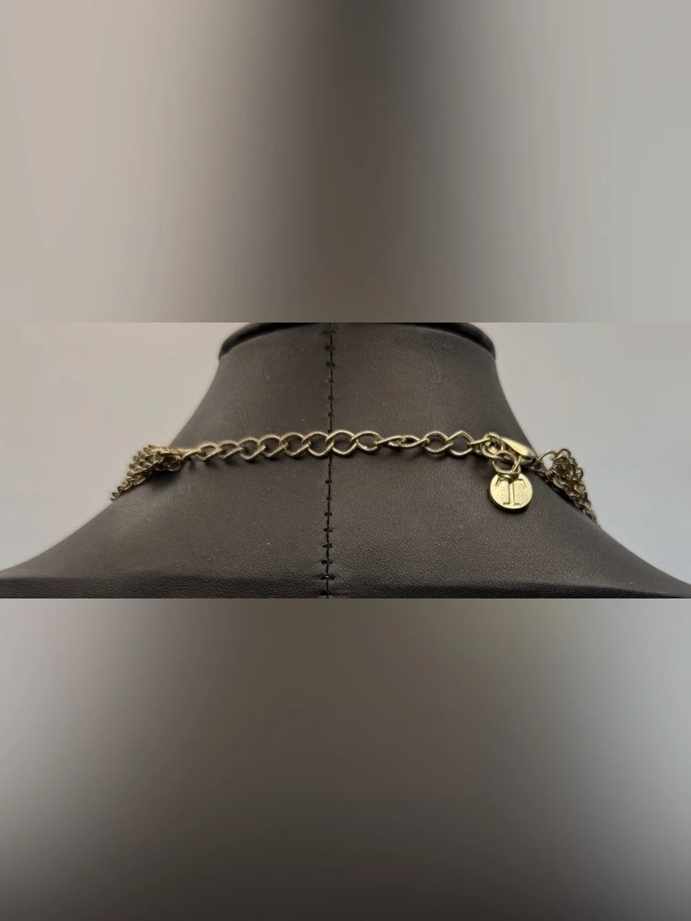 Talbots Orange Flower Statement Necklace Gold Tone Floral Resin Bib Chain